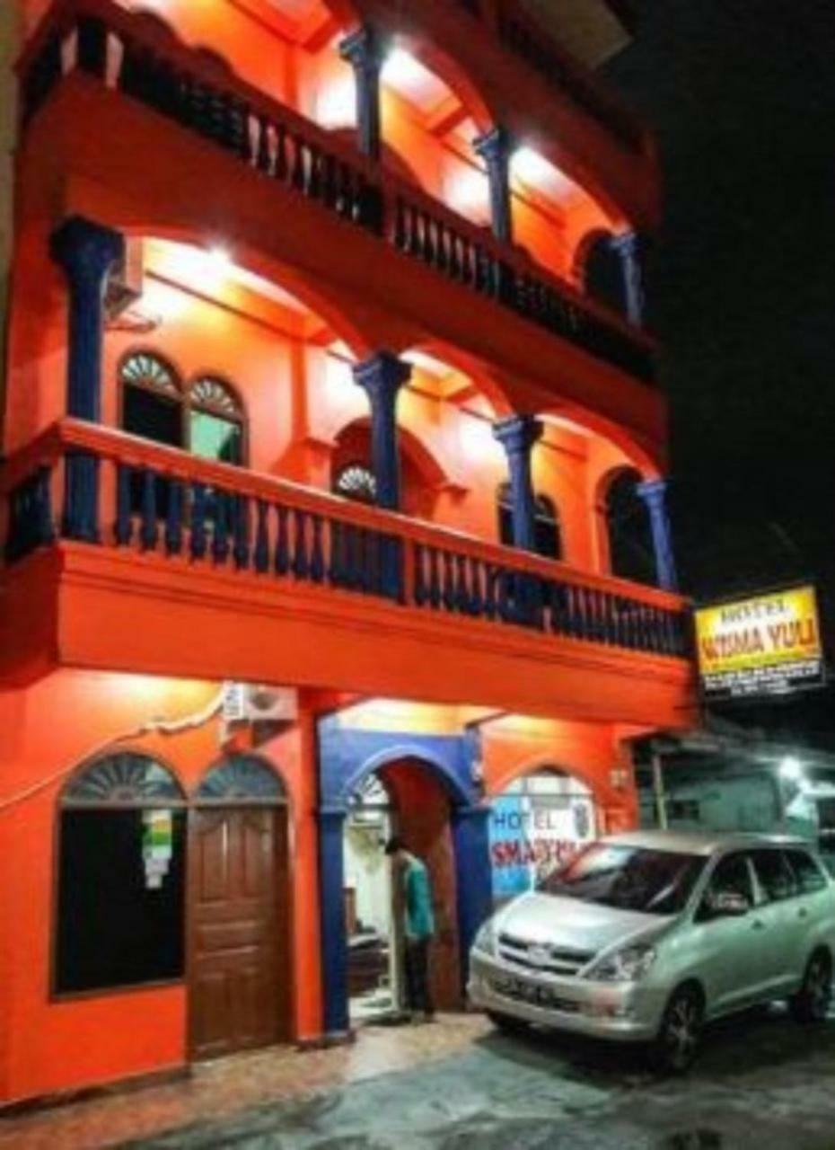 Wisma Yuli Syariah Otel Medan Dış mekan fotoğraf