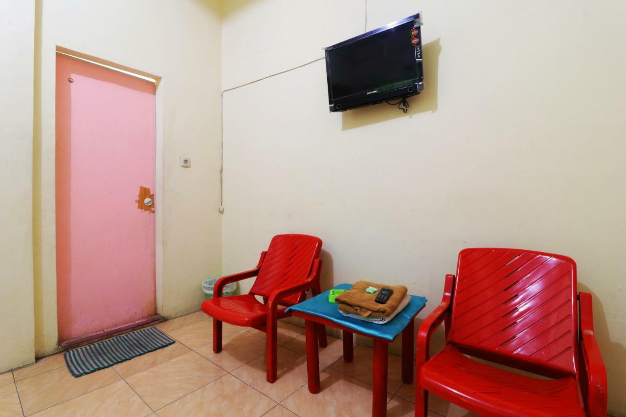 Wisma Yuli Syariah Otel Medan Dış mekan fotoğraf
